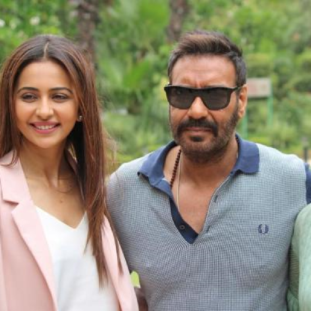 De De Pyaar De Box Office Collection Day 18: Film continues a steady hold; set to cross Rs 90 crores De De Pyaar De Box Office Collection Day 18: Film continues a steady hold; set to cross Rs 90 crores